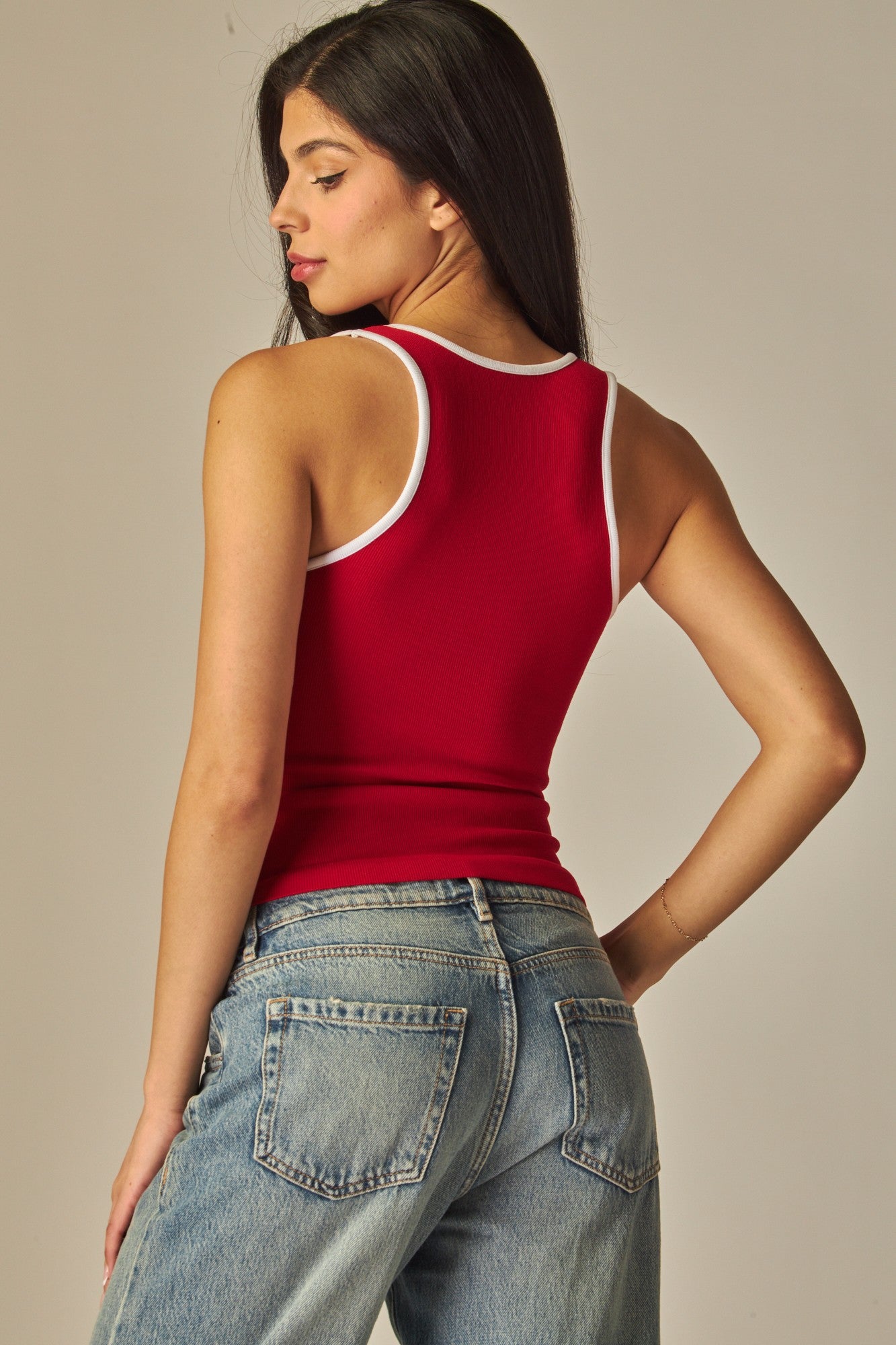 Seamless Contrast Binding Tank Top